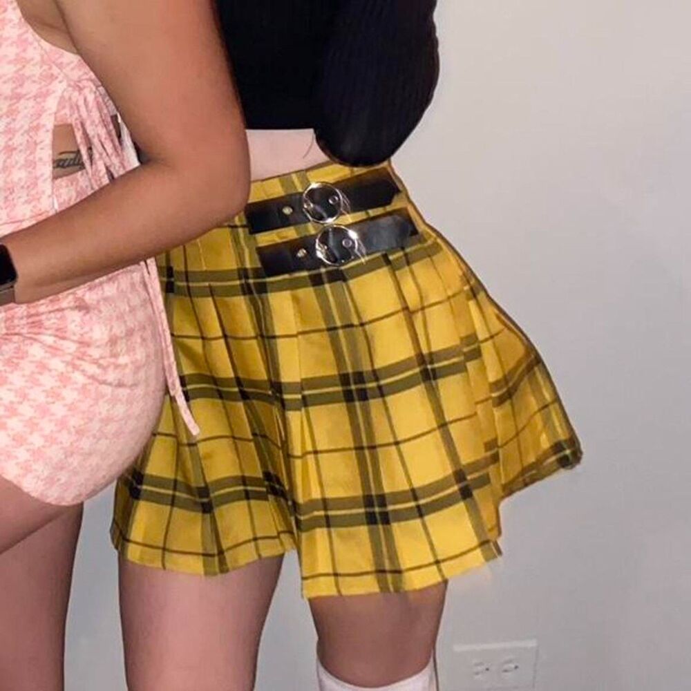 Forever 21 Dual-Buckled Pleated black and yellow Plaid Skirt size Medium